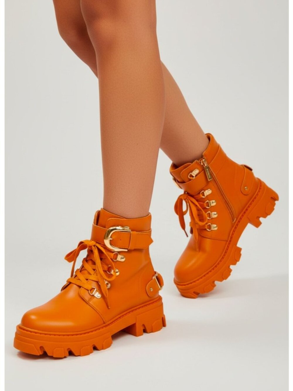 Chunky Tan Combat Boots With Gold Buckles & Side Zippers For Women Modern Style